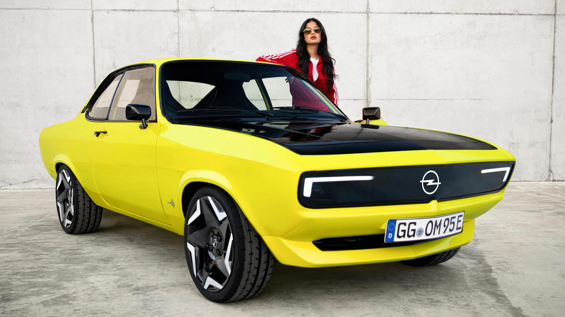 opel manta gse exterior front 16x9 1 - Manta GSe ElektroMOD